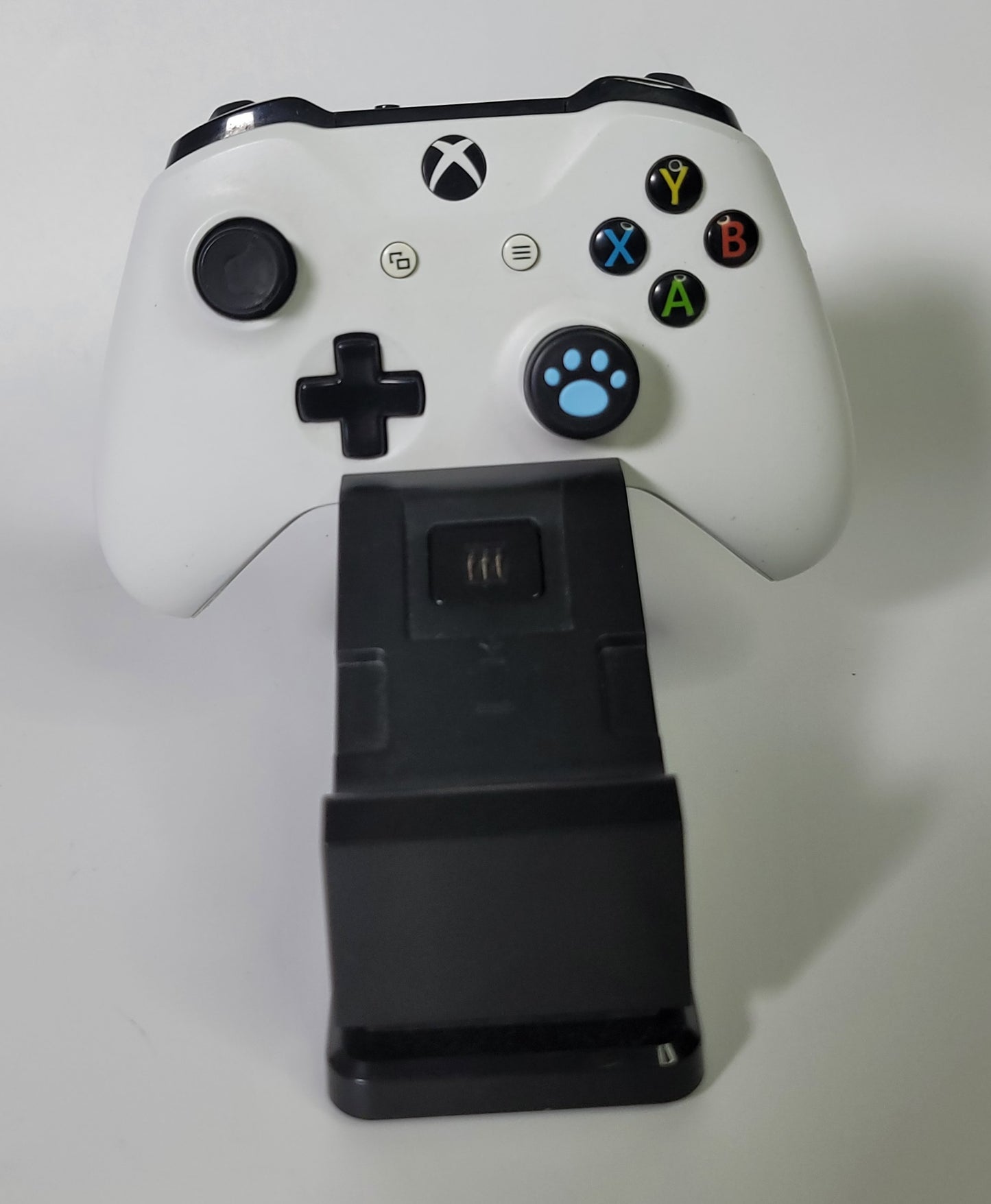 Black Xbox One S Controller (White, Camouflage etc.)