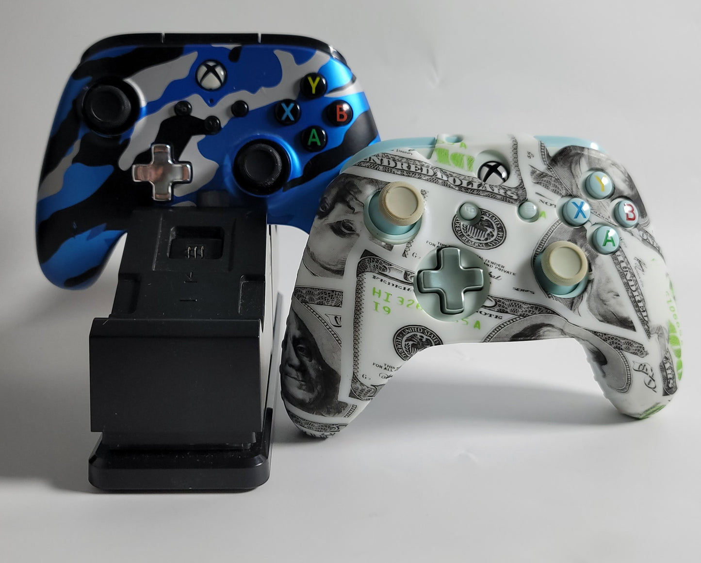 Pad Skins for Xbox One/Series Controllers