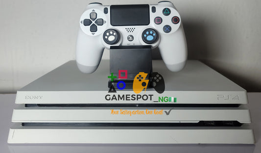 Uk Used White PS4 Pro + 15 Installed Games of Your Choice + DualShock 4 Gamepad