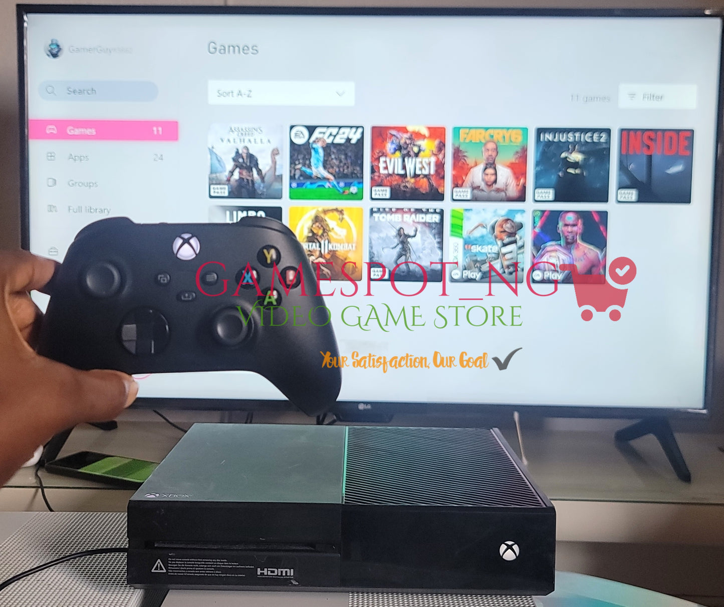 Xbox One + FC 25 and amazing installed Games & a controller