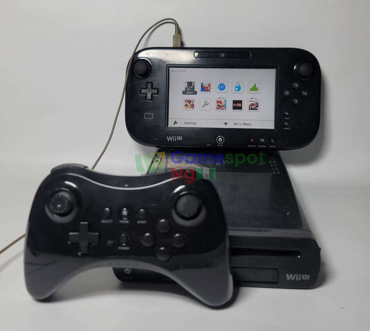 Black Nintendo WiiU & Installed Games