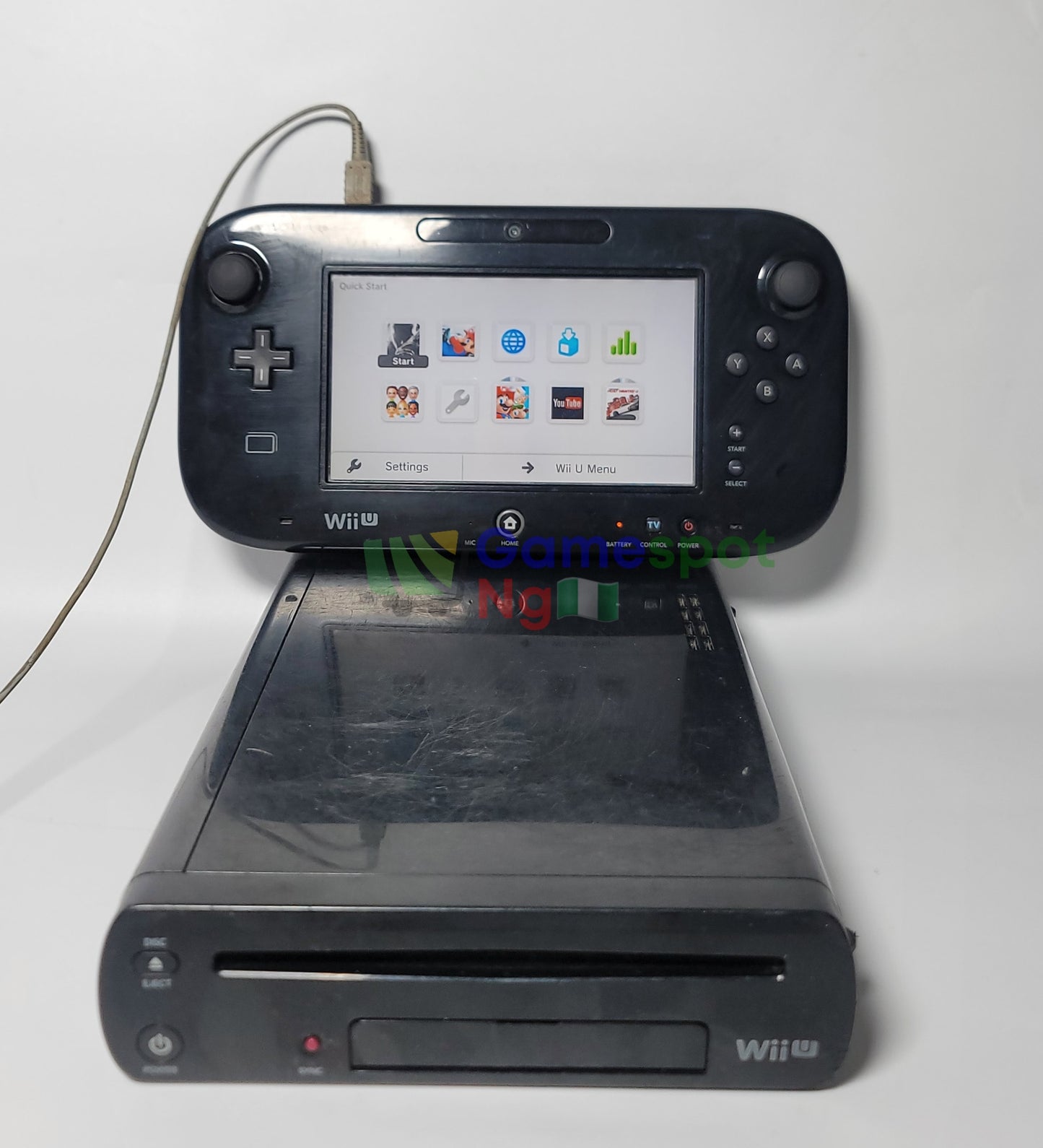 Black Nintendo WiiU & Installed Games